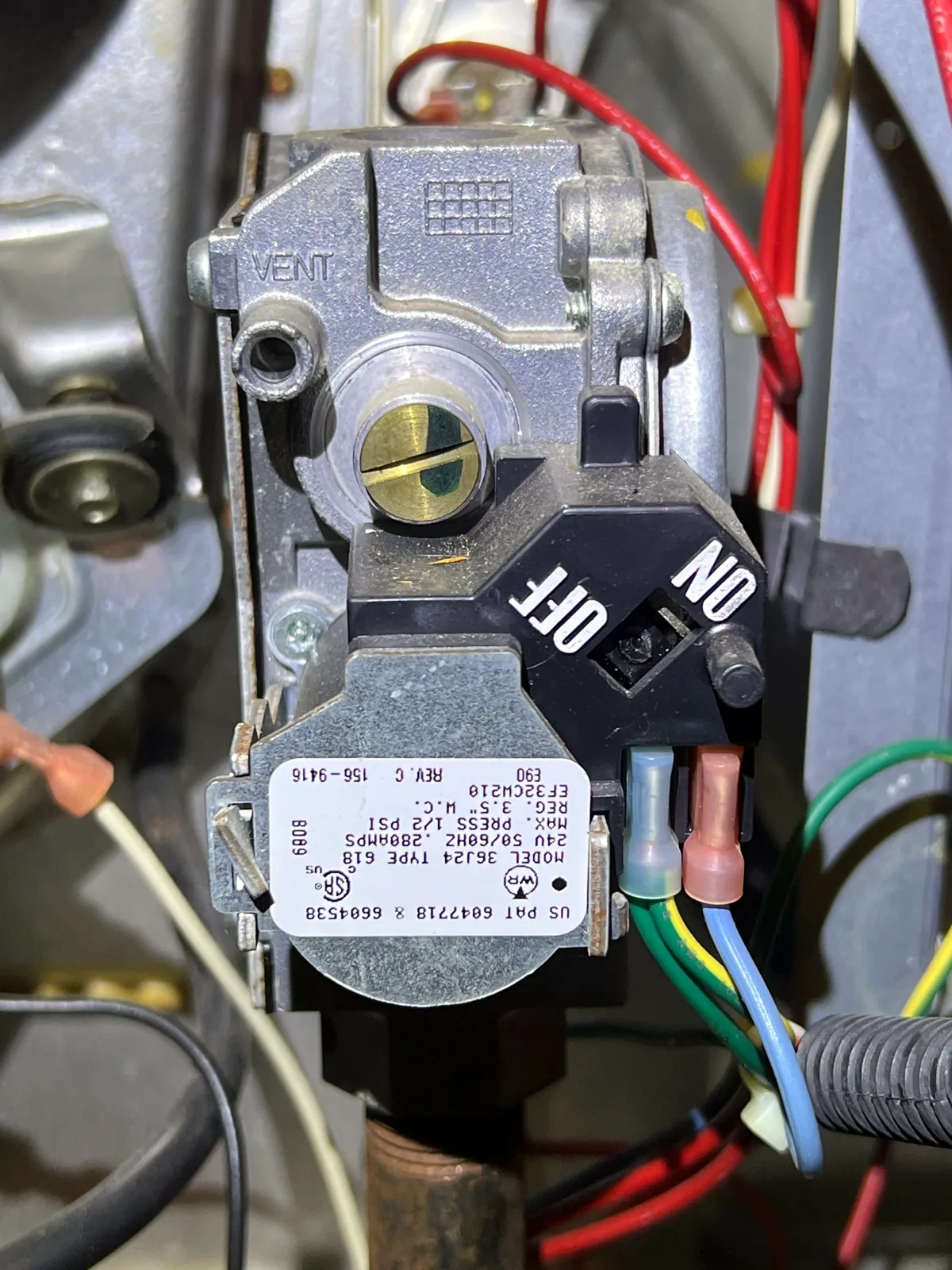 Gas valve detail