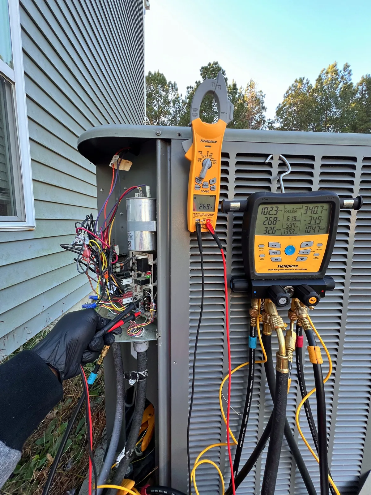 Diagnostics at the outdoor unit